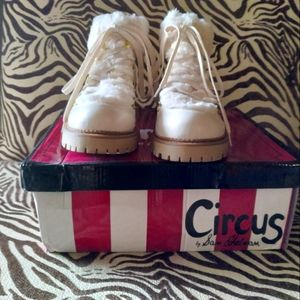 Cream white furry booties in size 9